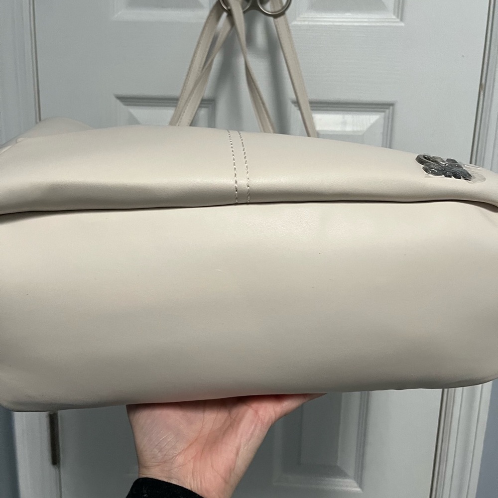 Steve Madden Vanilla Cream B swagger Tote Shoulder Bag Silver Chain Charms NWT - Picture 7 of 15